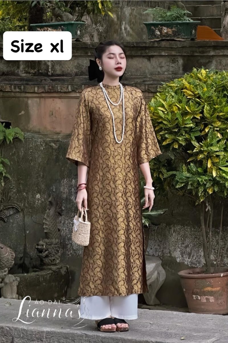 nguoi beo mac ao dai mau gi 6