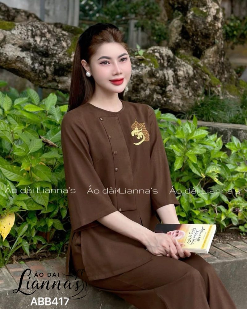 pháp phục đi chùa 