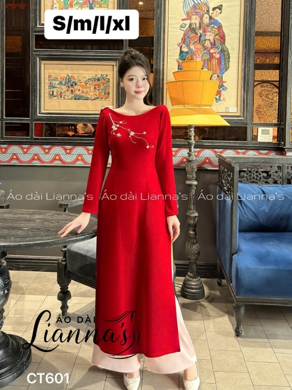  áo dài cưới cổ thuyền