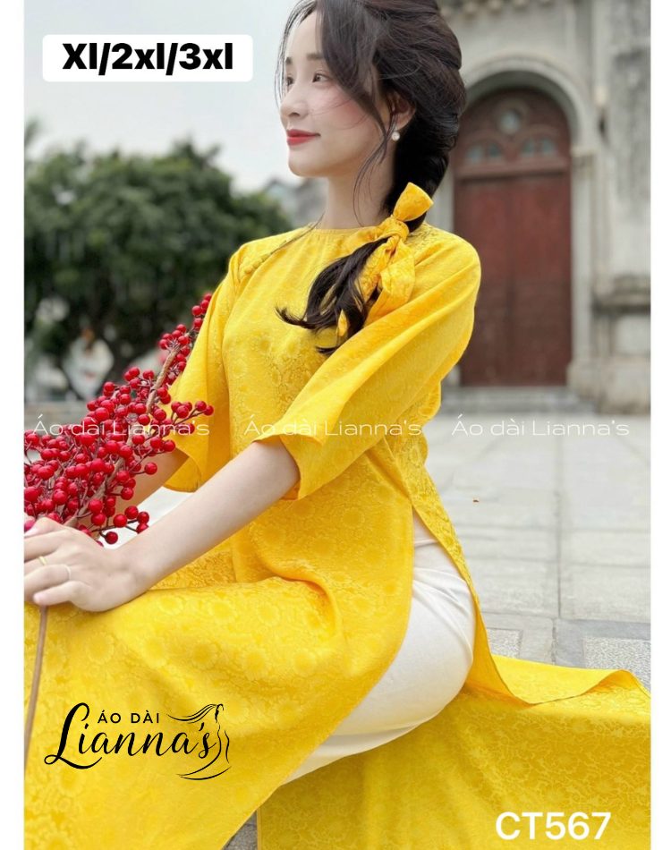 Áo dài suông gấm tơ hoa cúc