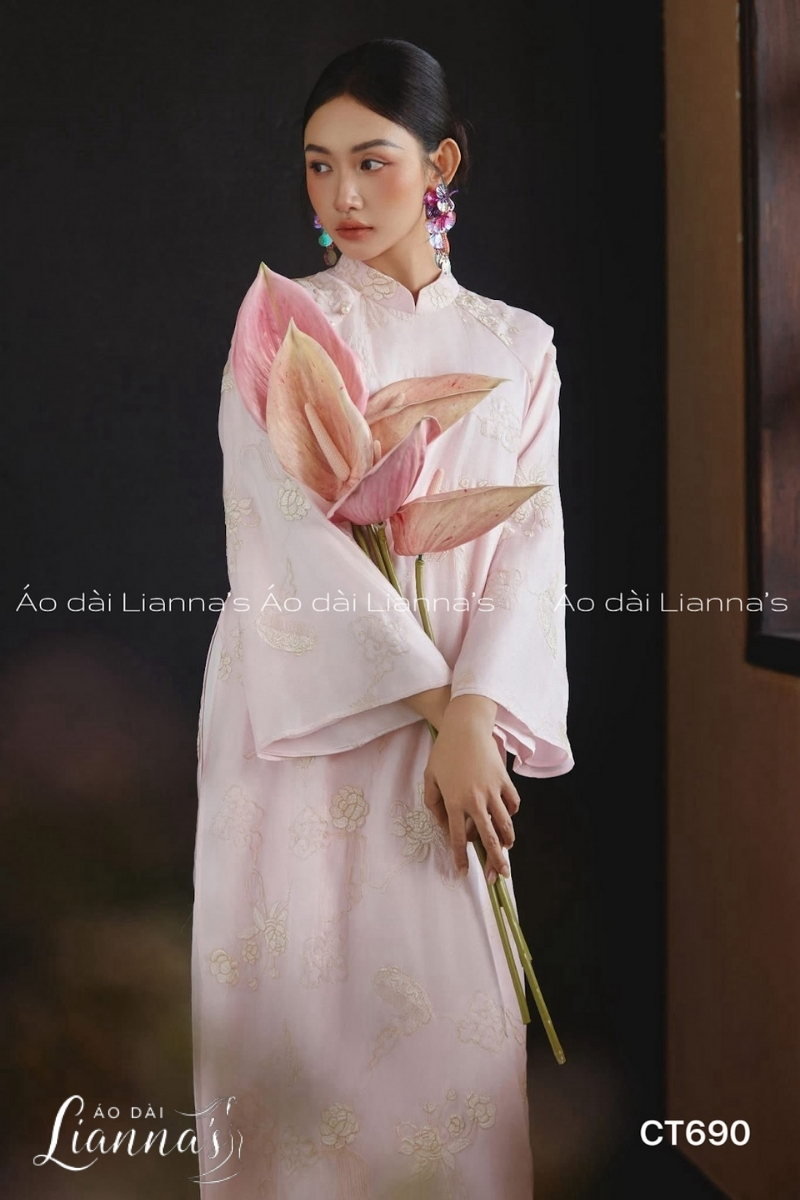 Đi ăn cưới nên mặc gì để vừa thoải mái vừa tinh tế