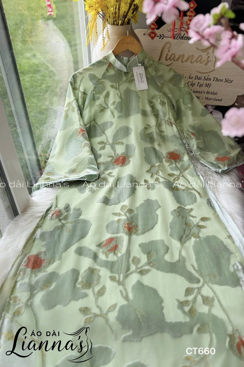 áo dài cách tân màu xanh ngọc