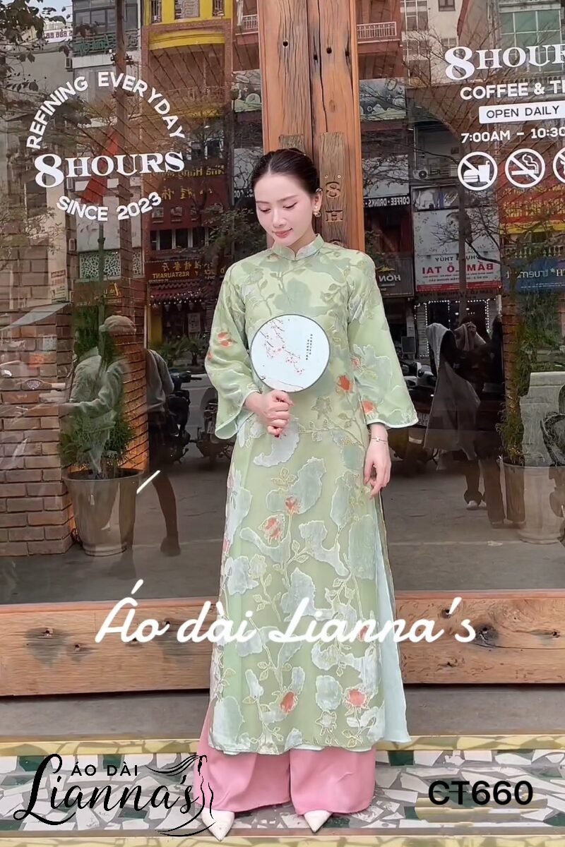 áo dài cách tân màu xanh ngọc