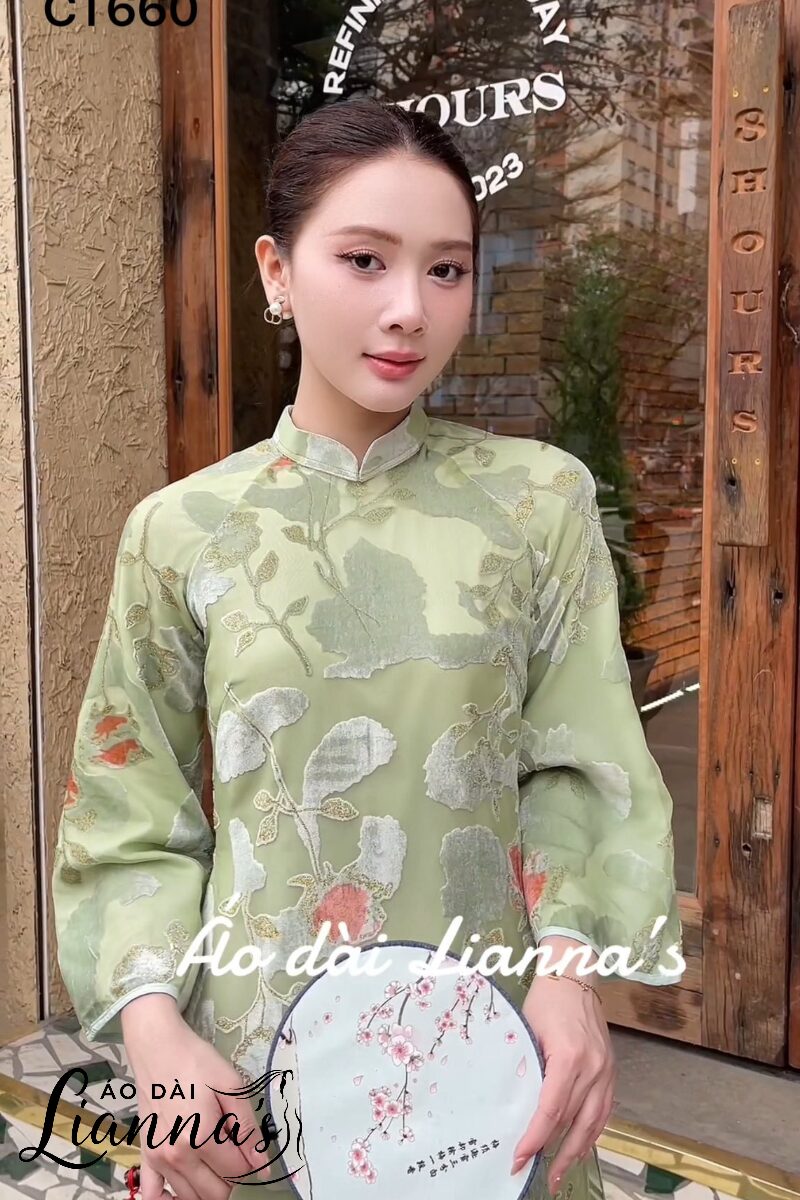 áo dài cách tân màu xanh ngọc