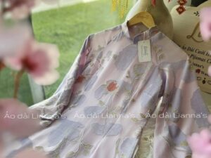 áo dài màu tím pastel pha hồng phấn