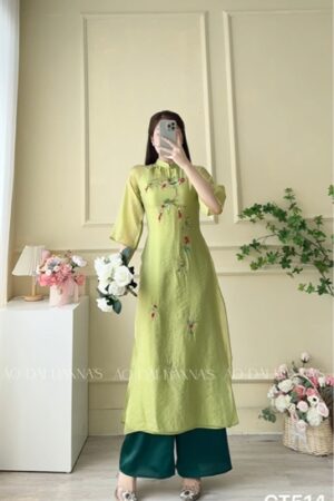 Cách tan xanh bơ theu hoa quan xanh lá