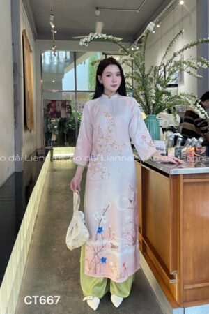 Áo dài cách tan in họa tiết màu be