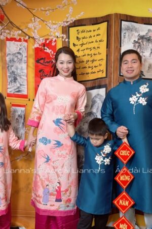 Áo dài mẹ gia đình Hồng kiotviet d69c32c9f4632392a2fd6d95ca31f278