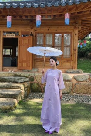 Áo dài Linn tím cổ tròn