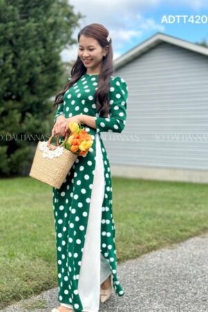 Áo dai chấm bi xanh lá kiotviet f828498261d6baac5fef95fb1c0a66ea