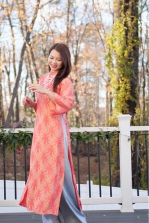 gấm thọ cam quan xám