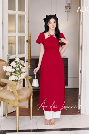Áo dai thiet kế tay bồng cột dây quai cổ