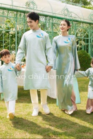 Áo dài gia đình Xuân Hỷ