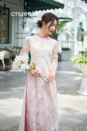 Áo dài cách tan ren hoa quan hồng viền cổ hồng kiotviet 0d166e012fe60bcb1a5892db43c0d245