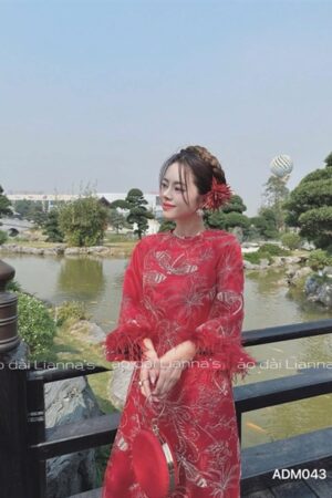 Áo dài đỏ chuồng chuồng Long vũ