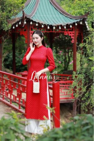 AD gấm xốp mà đỏ kết ngọc