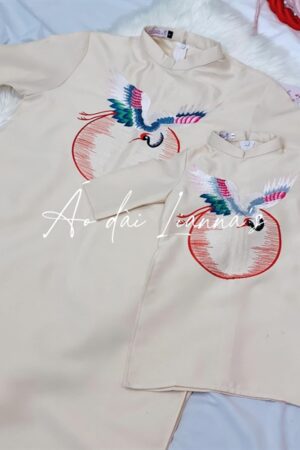 ADGD bé trai trắng kem thêu