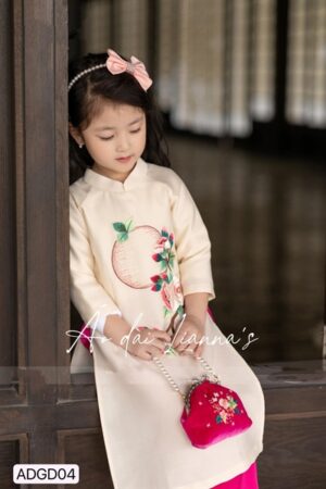 ADGD bé gái trắng kem thêu