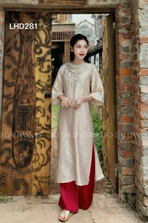 Áo dài suông lụa hà đông thêu hoa màu kem kiotviet 4c4b9f62d76f7d2fb6051b3f1f7aeacc
