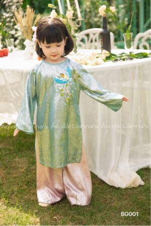 Bé gái Xuân Ngọc