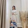 Áo dai trắng hoa sen xanh phối quan váy kiotviet 4ed3d9d74ab9b323886a80533afe88cc