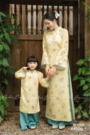 Áo dài mẹ vàng gia đình Ngọc Phúc kiotviet 50372114b4df8e7f2ba1b8e78ddd4450