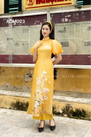 AD mẹ tơ vang ket hoa tay bồng