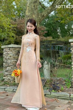 Ao dai tơ ánh kim thêu hoa sen kiotviet 5ae1b72a27398f3a7a75223c87064974