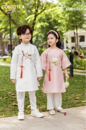 Áo dài bé gai hồng tết _ad gia đình _tacpa kiotviet 681c5a97cb647742cdf50bbfe74088cc