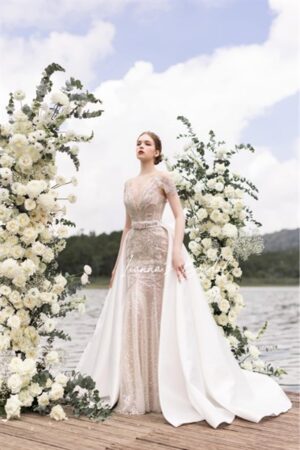 Váy cưới đuôi cá 2 in 1