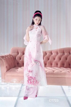 Áo dài cách Tân Phượng hoàng