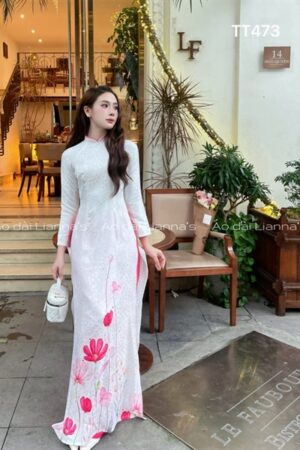 Áo dài trắng hoa sen Hồng in chân tà kiotviet 8870c15f0b21ad19505e7b13faddefb5