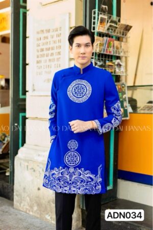 Áo dài nam xanh duong hoạ tiết thêu