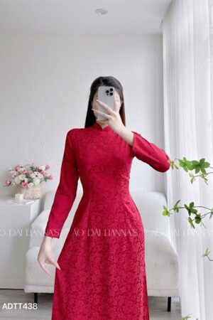 Áo dài gấm tơ hoa liễu đỏ đô kiotviet 8cddc7614500976452839bae7c84b310