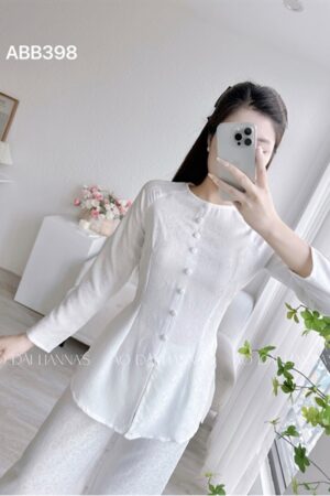 Set bà ba gấm tơ trắng quần gấm kiotviet 9dc94a12107ac617fba4a06e67d5c69c