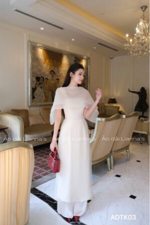 Áo dài thiết ke trang kem