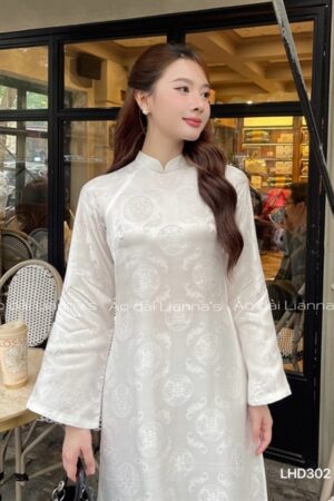 Áo dài lụa hà đông trắng chữ thọ kiotviet b536900e4538a0105e736f0b0ff6c593