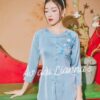 Áo bà bà xanh dương hoạ tiết thêu