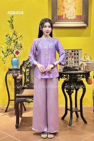 Áo bà ba lụa hà đông tím khuy gài nút