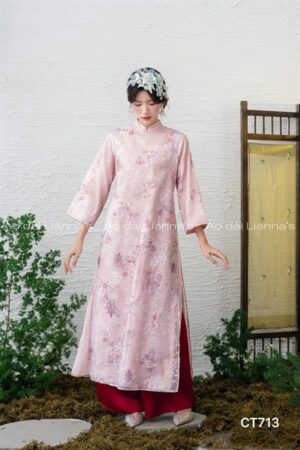 Áo dài cách Tân suông tông Hồng họa tiet thêu kiotviet de2620208b557bf73e10a2f3d22180eb
