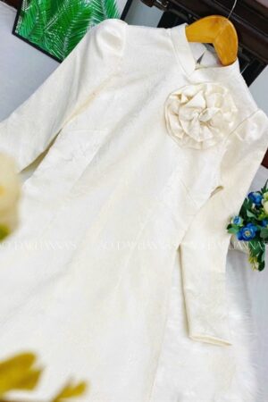 AD bé gái gấm trắng kem _AD mẹ bé kiotviet e0a230f4d935be81e6b1411b5f986f34