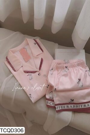 Thỏ bèo hồng đùi