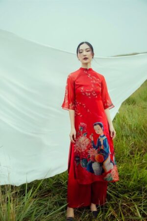 AD tết đỏ hoa mai