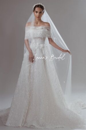 Váy cưới trễ vai