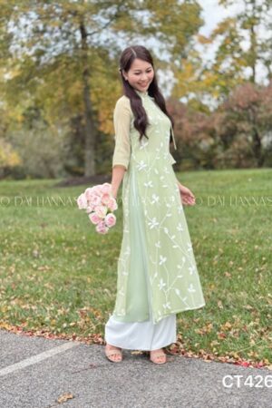 Áo dai suông hoa lá thêu tông màu xanh cốm kiotviet 0adc85cfacae6484a9fa3789e29e74c8