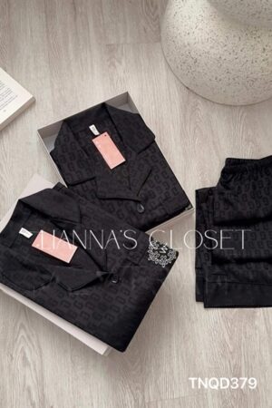 Tay ngắn quan dài G in chìm đen