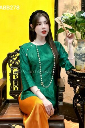 ABB cao cấp cổ tròn xanh lá