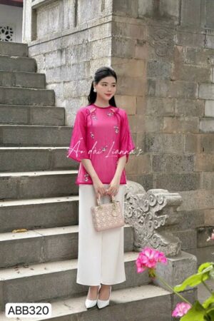Set đi lễ hồng sen- hoa thêu áo