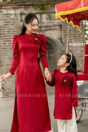 AD mẹ gấm cao cap đỏ hoa cài_AD mẹ bé kiotviet 2ea56bb37f48533124f2bf9735d29b12