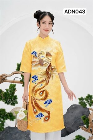 Ad nữ gấm vàng champagne chim phụng